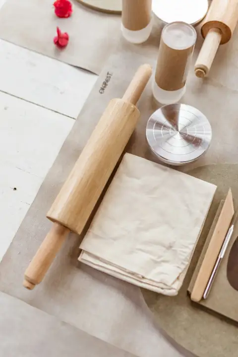 Chakla & belan: A table topped with lots of craft supplies